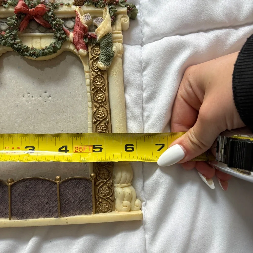 Vintage Christmas Fireplace Resin Picture Frame Holiday Decor Stockings Mantel